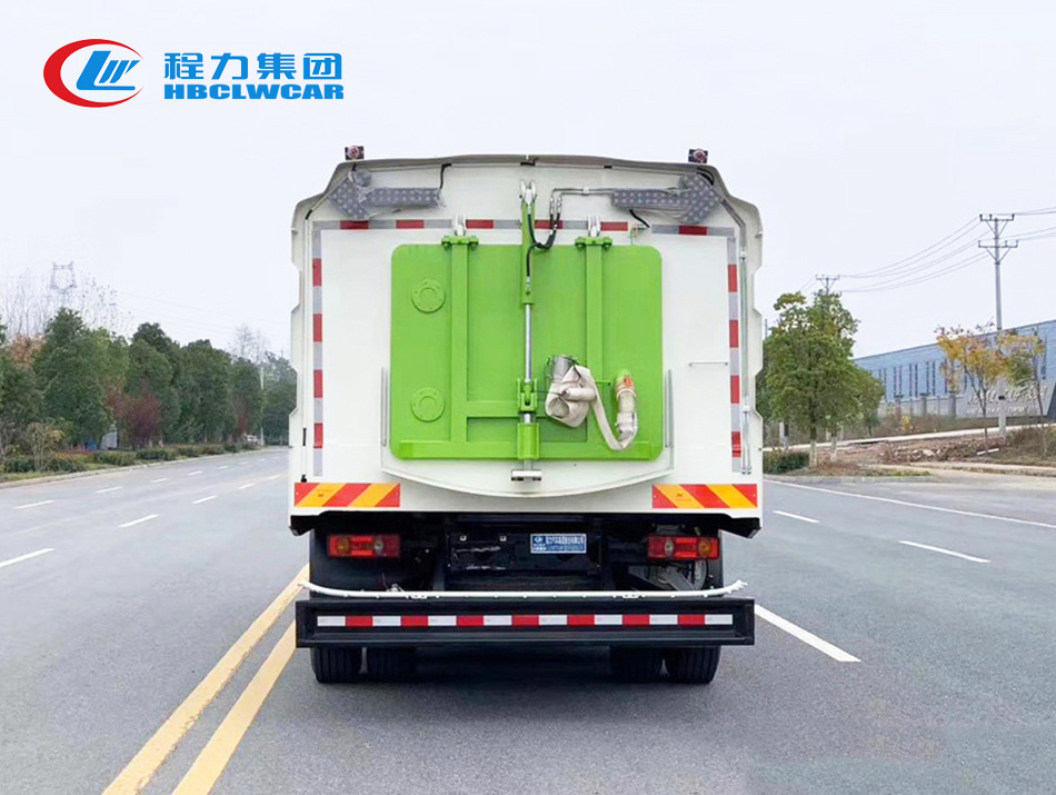 東風純電動洗掃車8方水/8方塵