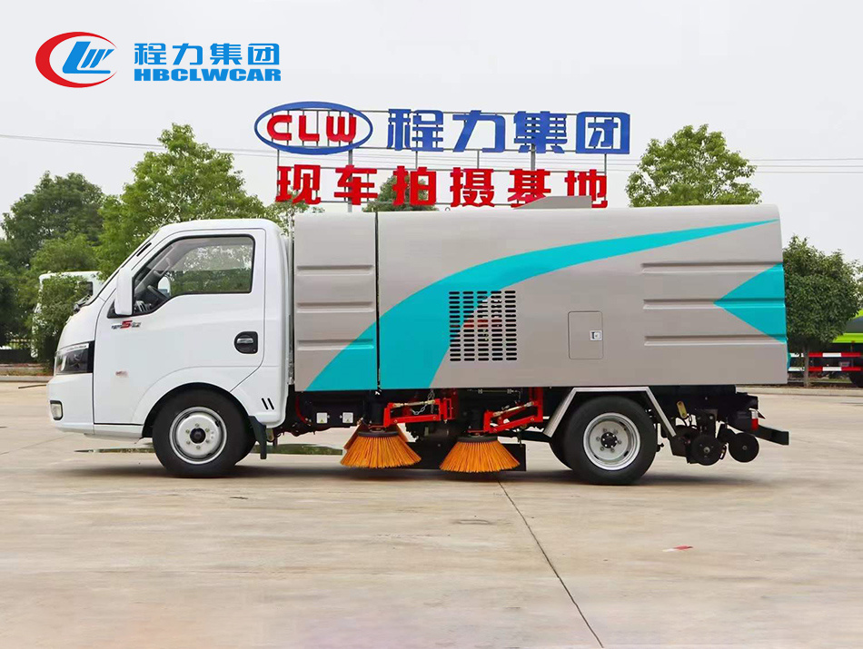 東風(fēng)途逸藍牌掃路車